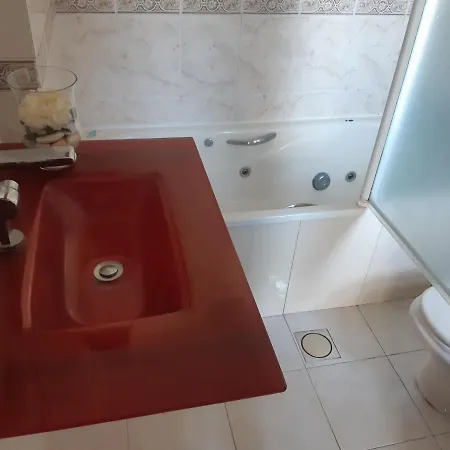 Marques * 산타 크루즈