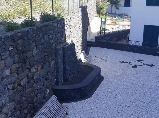 Marques * Santa Cruz (Madeira)